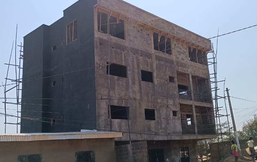 Immeuble 3 étages à Bafoussam